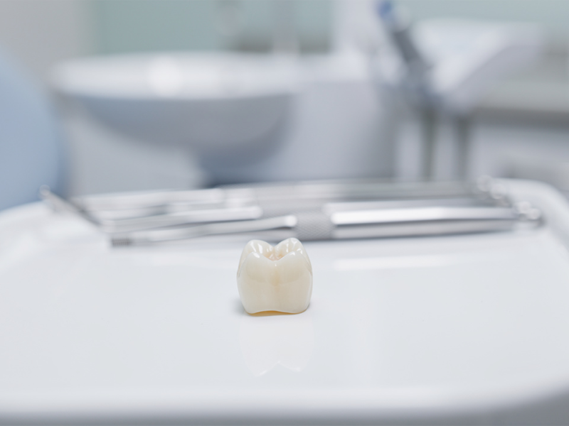 understanding-dental-caps-and-crowns-benefits-and-procedures-explained