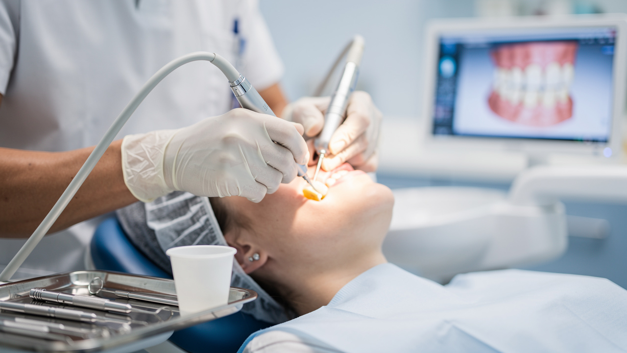 master-crown-prep-dental-techniques-for-patient-centric-care